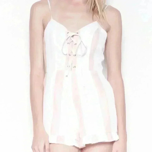 ABBY BLUSH STRIPED ROMPER - Picture 3 of 4